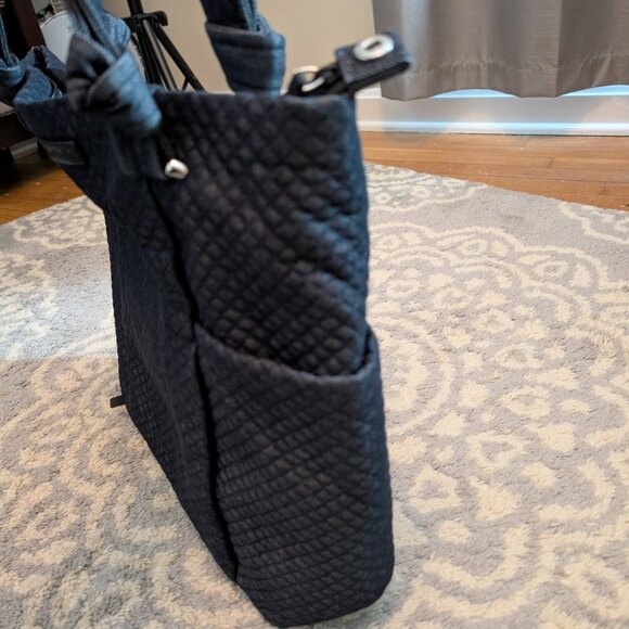 Vera Bradley Large Tote Navy Quilted - Picture 11 of 11